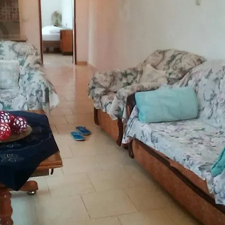 Holiday Zejneli Ksamil